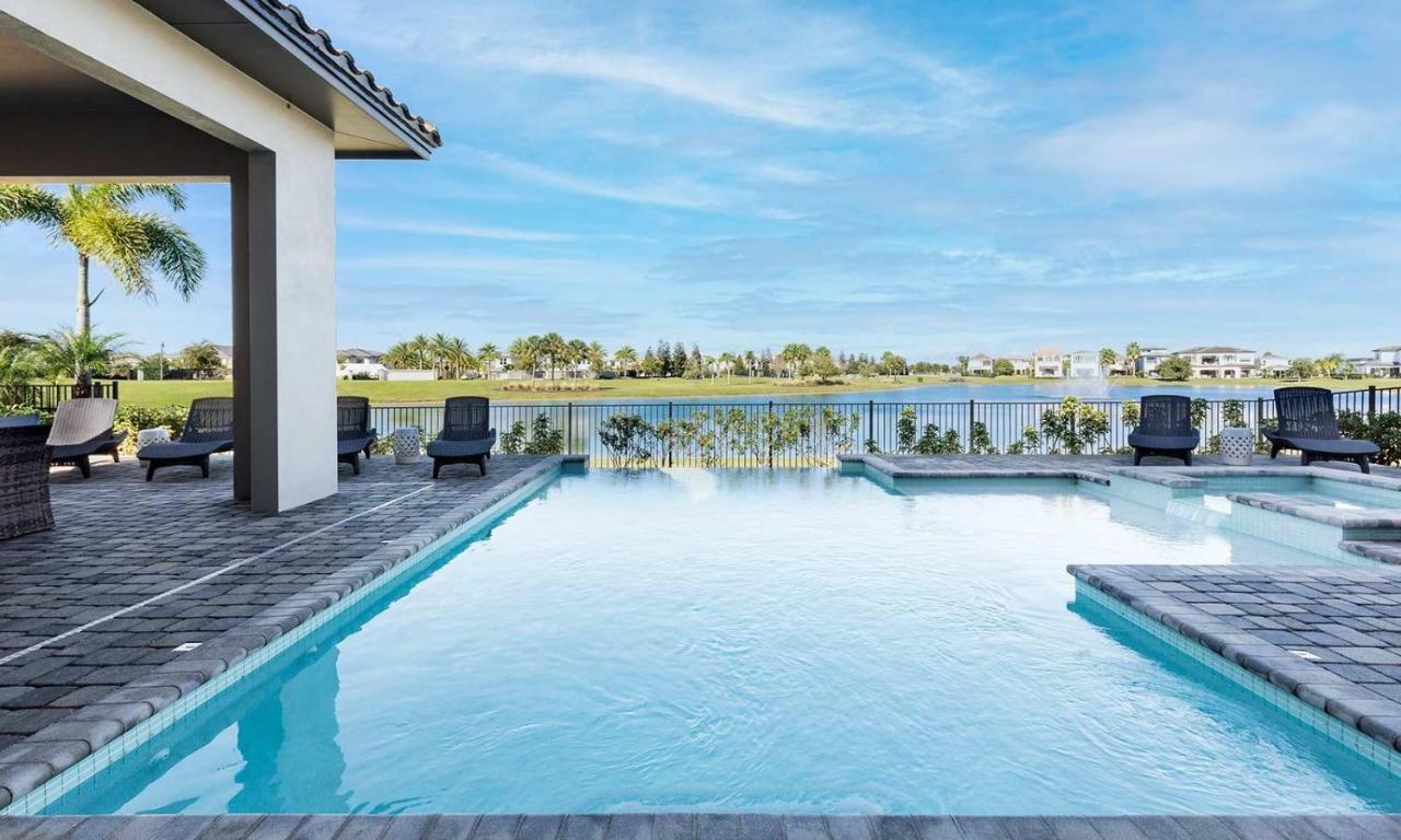 Upscale 8 Bdrm Villa With Home Theater At Reunion คิสซิมมี ภายนอก รูปภาพ